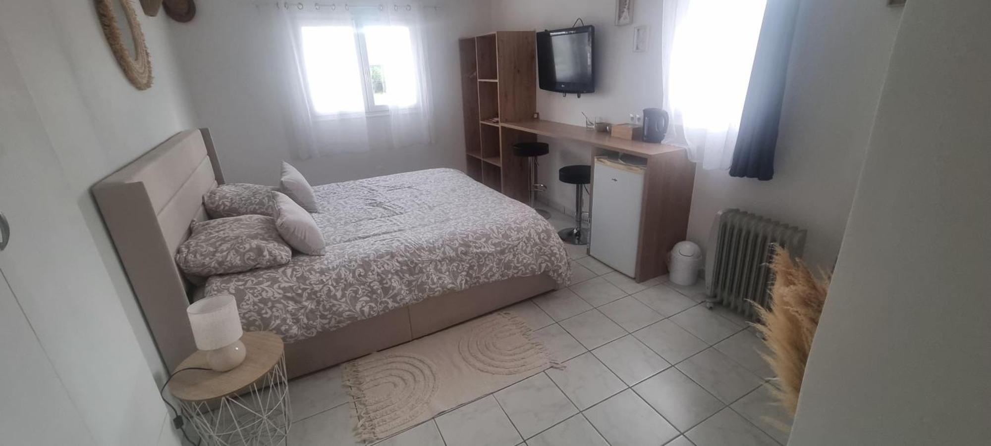 Chambre Face Aux Vignes Vidauban Eksteriør billede